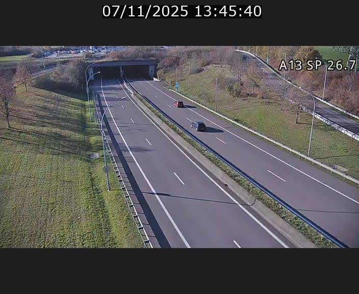 <h2>Traffic live webcam Luxembourg Frisange - A13 direction Luxembourg-ville - BK 26.7</h2>