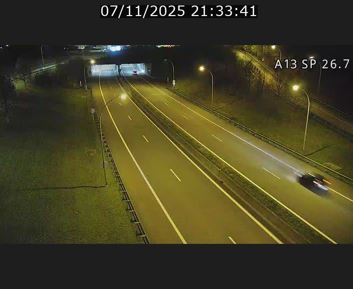 <h2>Traffic live webcam Luxembourg Frisange - A13 direction Luxembourg-ville - BK 26.7</h2>