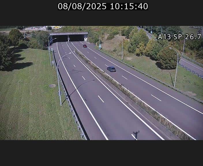 <h2>Traffic live webcam Luxembourg Frisange - A13 direction Luxembourg-ville - BK 26.7</h2>