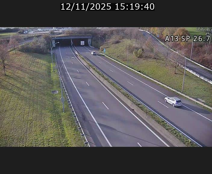 <h2>Traffic live webcam Luxembourg Frisange - A13 direction Luxembourg-ville - BK 26.7</h2>