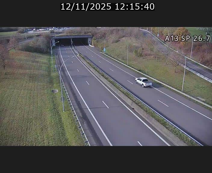 <h2>Traffic live webcam Luxembourg Frisange - A13 direction Luxembourg-ville - BK 26.7</h2>