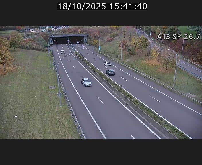 <h2>Traffic live webcam Luxembourg Frisange - A13 direction Luxembourg-ville - BK 26.7</h2>
