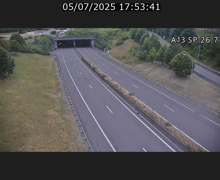 Traffic live webcam Luxembourg Frisange - A13 direction Luxembourg-ville - BK 26.7