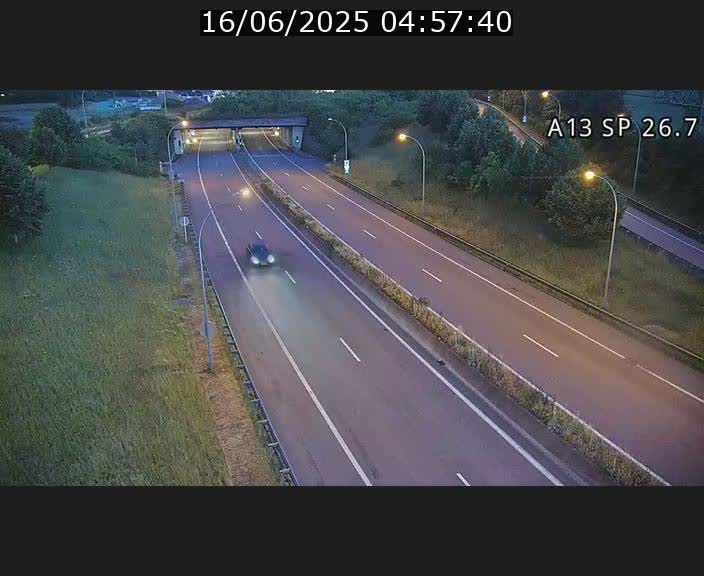Traffic live webcam Luxembourg Frisange - A13 direction Luxembourg-ville - BK 26.7