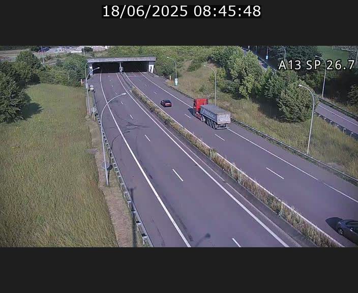 Traffic live webcam Luxembourg Frisange - A13 direction Luxembourg-ville - BK 26.7