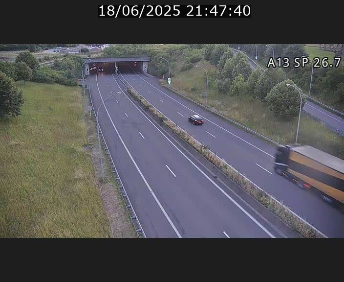 Traffic live webcam Luxembourg Frisange - A13 direction Luxembourg-ville - BK 26.7