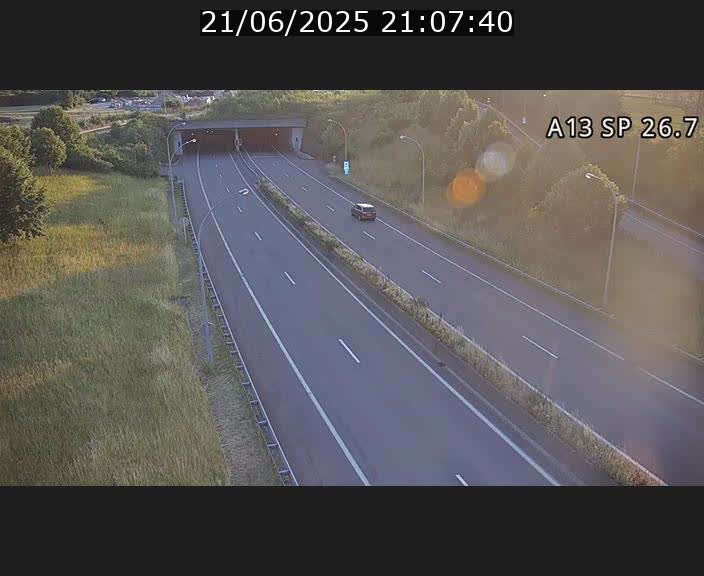 Traffic live webcam Luxembourg Frisange - A13 direction Luxembourg-ville - BK 26.7