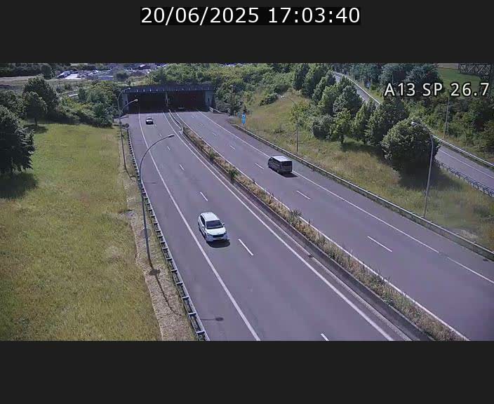 Traffic live webcam Luxembourg Frisange - A13 direction Luxembourg-ville - BK 26.7