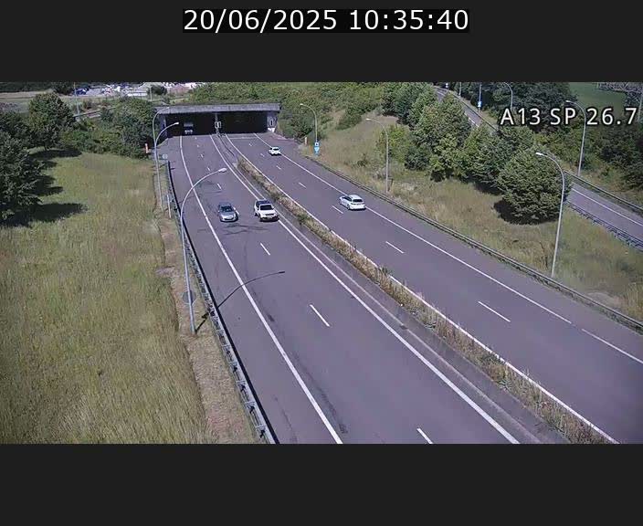 Traffic live webcam Luxembourg Frisange - A13 direction Luxembourg-ville - BK 26.7