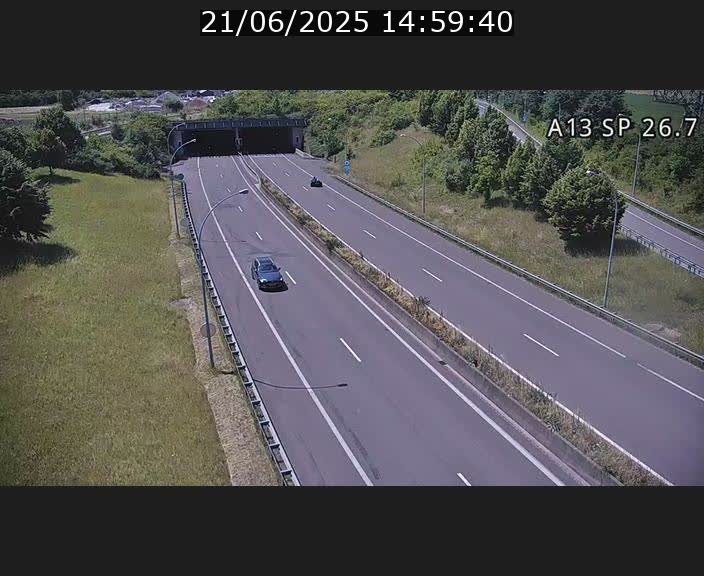 Traffic live webcam Luxembourg Frisange - A13 direction Luxembourg-ville - BK 26.7