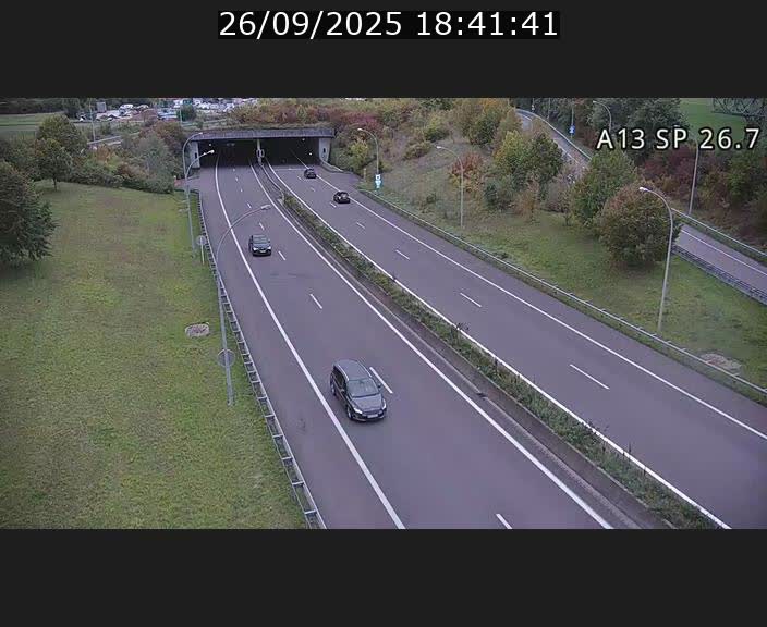 Traffic live webcam Luxembourg Frisange - A13 direction Luxembourg-ville - BK 26.7