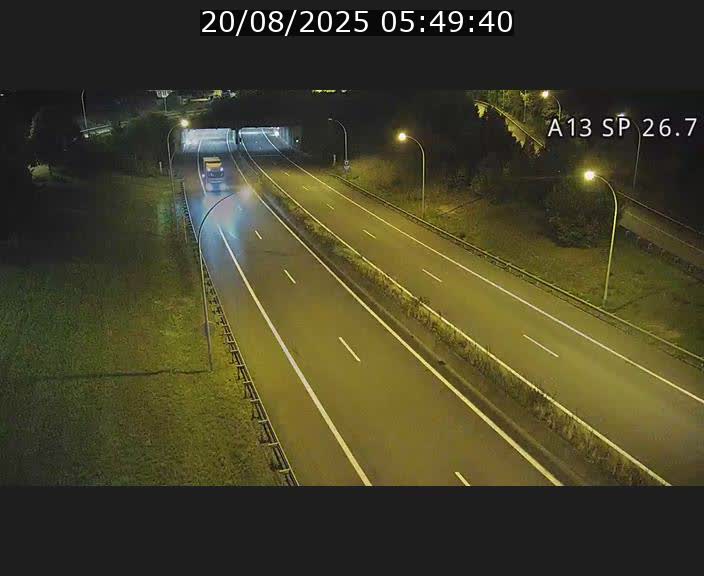 <h2>Traffic live webcam Luxembourg Frisange - A13 direction Luxembourg-ville - BK 26.7</h2>