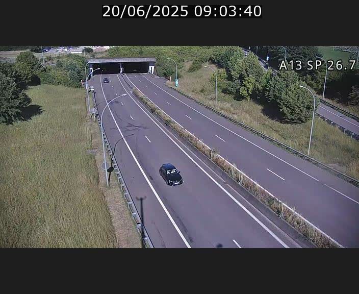 <h2>Traffic live webcam Luxembourg Frisange - A13 direction Luxembourg-ville - BK 26.7</h2>