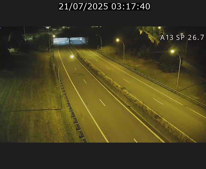 <h2>Traffic live webcam Luxembourg Frisange - A13 direction Luxembourg-ville - BK 26.7</h2>