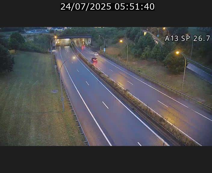 <h2>Traffic live webcam Luxembourg Frisange - A13 direction Luxembourg-ville - BK 26.7</h2>