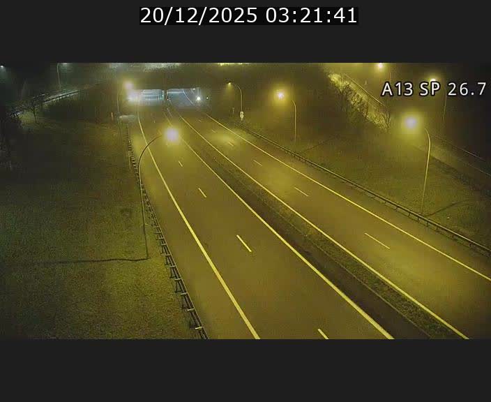 <h2>Traffic live webcam Luxembourg Frisange - A13 direction Luxembourg-ville - BK 26.7</h2>