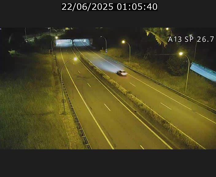 <h2>Traffic live webcam Luxembourg Frisange - A13 direction Luxembourg-ville - BK 26.7</h2>