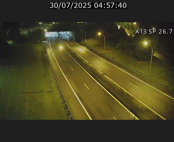 <h2>Traffic live webcam Luxembourg Frisange - A13 direction Luxembourg-ville - BK 26.7</h2>