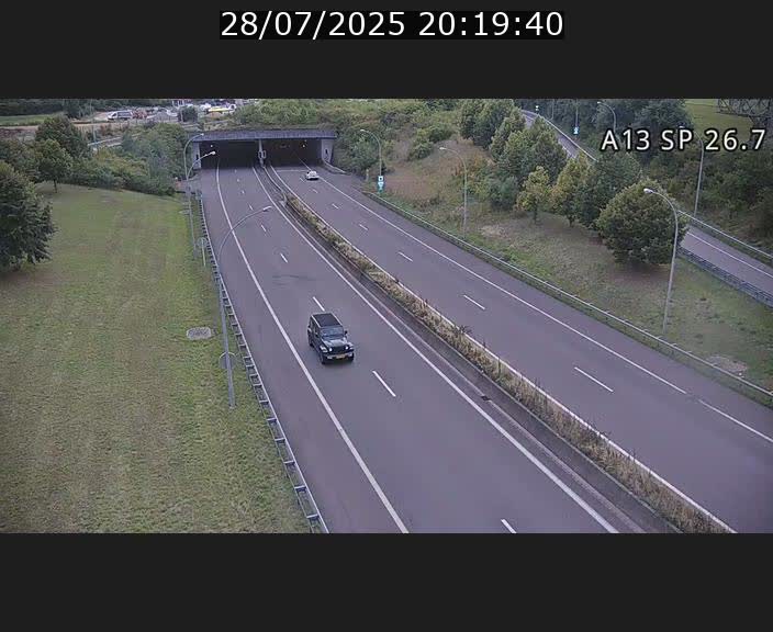 <h2>Traffic live webcam Luxembourg Frisange - A13 direction Luxembourg-ville - BK 26.7</h2>