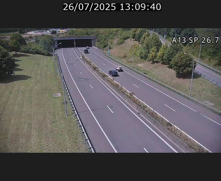 <h2>Traffic live webcam Luxembourg Frisange - A13 direction Luxembourg-ville - BK 26.7</h2>