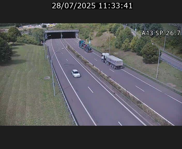 <h2>Traffic live webcam Luxembourg Frisange - A13 direction Luxembourg-ville - BK 26.7</h2>