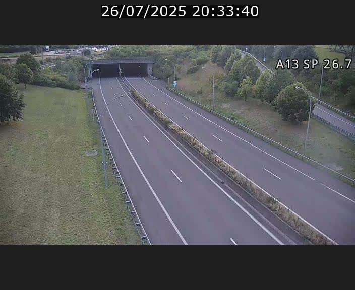 <h2>Traffic live webcam Luxembourg Frisange - A13 direction Luxembourg-ville - BK 26.7</h2>
