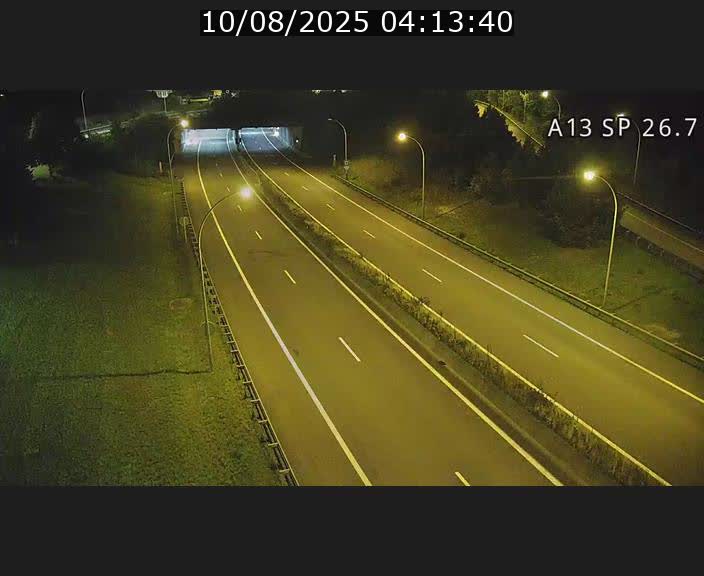 <h2>Traffic live webcam Luxembourg Frisange - A13 direction Luxembourg-ville - BK 26.7</h2>