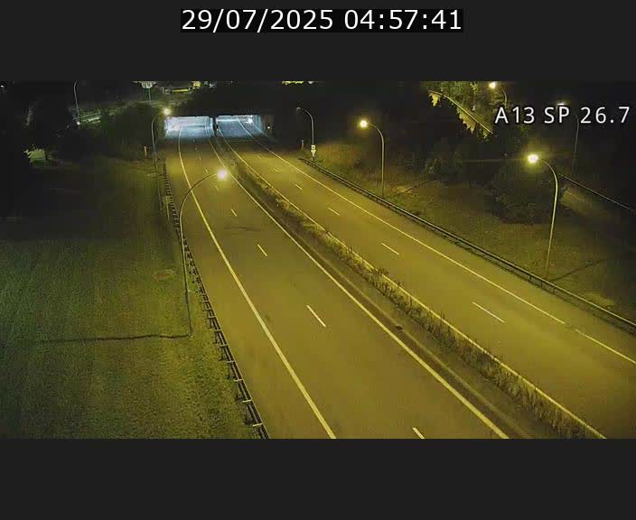 <h2>Traffic live webcam Luxembourg Frisange - A13 direction Luxembourg-ville - BK 26.7</h2>