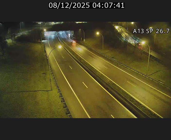 <h2>Traffic live webcam Luxembourg Frisange - A13 direction Luxembourg-ville - BK 26.7</h2>