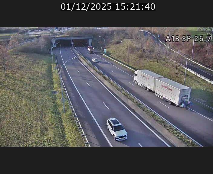 <h2>Traffic live webcam Luxembourg Frisange - A13 direction Luxembourg-ville - BK 26.7</h2>