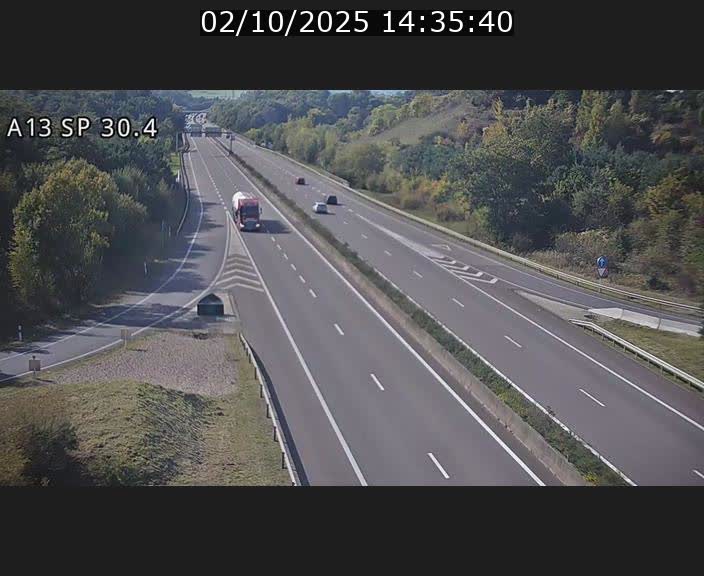 <h2>Traffic live webcam Luxembourg Altwies - A13 direction Luxembourg-ville - BK 30.4</h2>