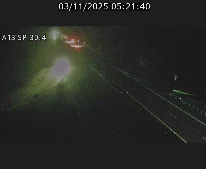 <h2>Traffic live webcam Luxembourg Altwies - A13 direction Luxembourg-ville - BK 30.4</h2>