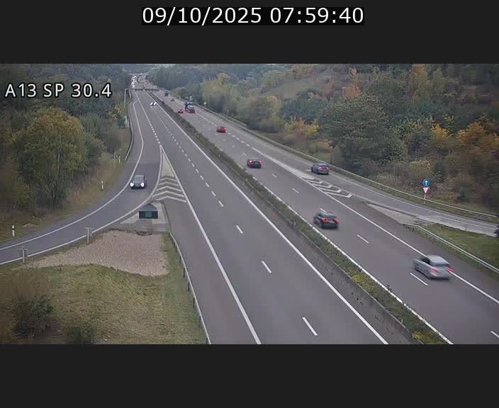 <h2>Traffic live webcam Luxembourg Altwies - A13 direction Luxembourg-ville - BK 30.4</h2>