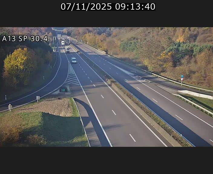 <h2>Traffic live webcam Luxembourg Altwies - A13 direction Luxembourg-ville - BK 30.4</h2>