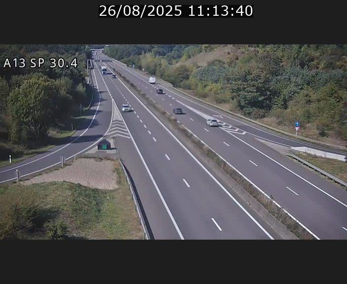 <h2>Traffic live webcam Luxembourg Altwies - A13 direction Luxembourg-ville - BK 30.4</h2>
