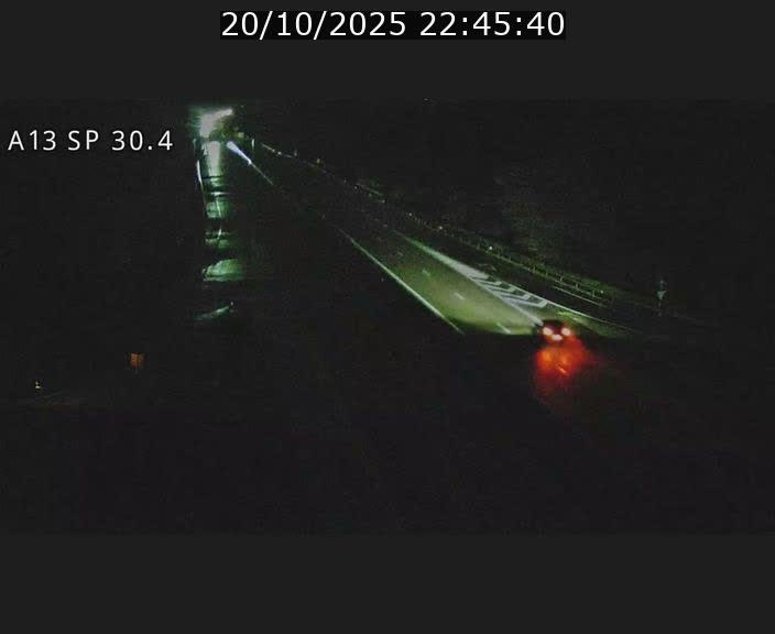 <h2>Traffic live webcam Luxembourg Altwies - A13 direction Luxembourg-ville - BK 30.4</h2>