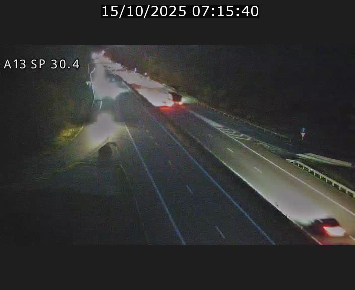 <h2>Traffic live webcam Luxembourg Altwies - A13 direction Luxembourg-ville - BK 30.4</h2>