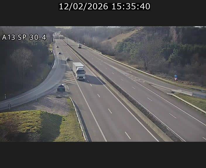 <h2>Traffic live webcam Luxembourg Altwies - A13 direction Luxembourg-ville - BK 30.4</h2>
