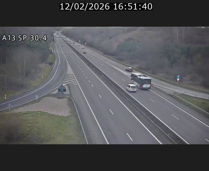 <h2>Traffic live webcam Luxembourg Altwies - A13 direction Luxembourg-ville - BK 30.4</h2>