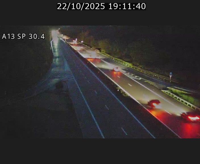 <h2>Traffic live webcam Luxembourg Altwies - A13 direction Luxembourg-ville - BK 30.4</h2>