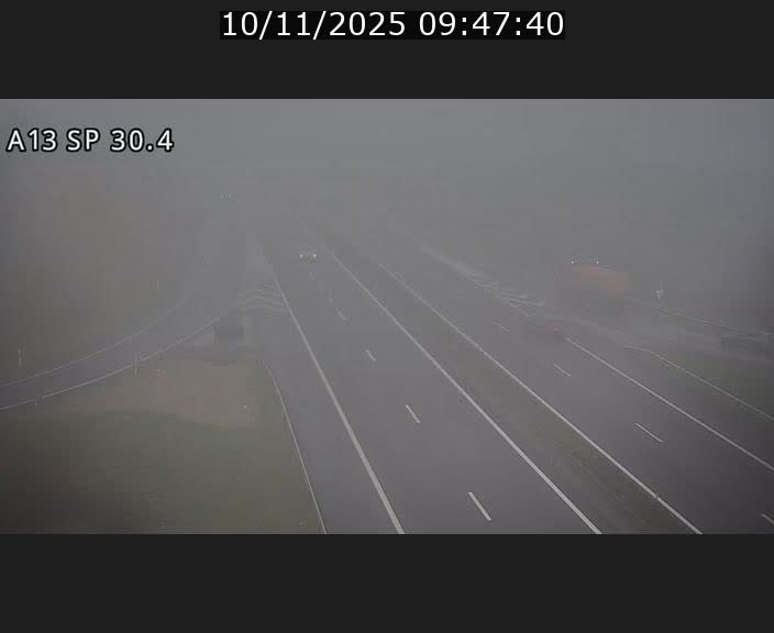 <h2>Traffic live webcam Luxembourg Altwies - A13 direction Luxembourg-ville - BK 30.4</h2>