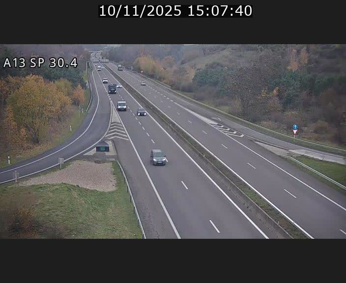 <h2>Traffic live webcam Luxembourg Altwies - A13 direction Luxembourg-ville - BK 30.4</h2>