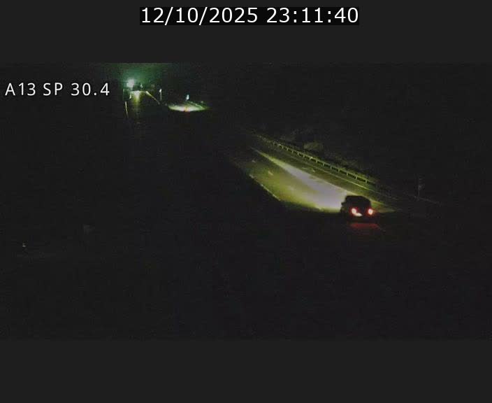 <h2>Traffic live webcam Luxembourg Altwies - A13 direction Luxembourg-ville - BK 30.4</h2>
