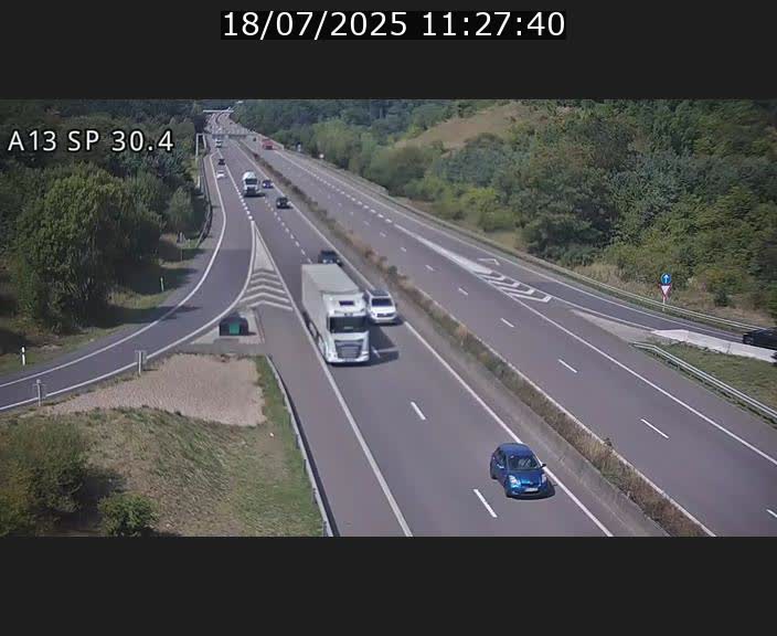 <h2>Traffic live webcam Luxembourg Altwies - A13 direction Luxembourg-ville - BK 30.4</h2>