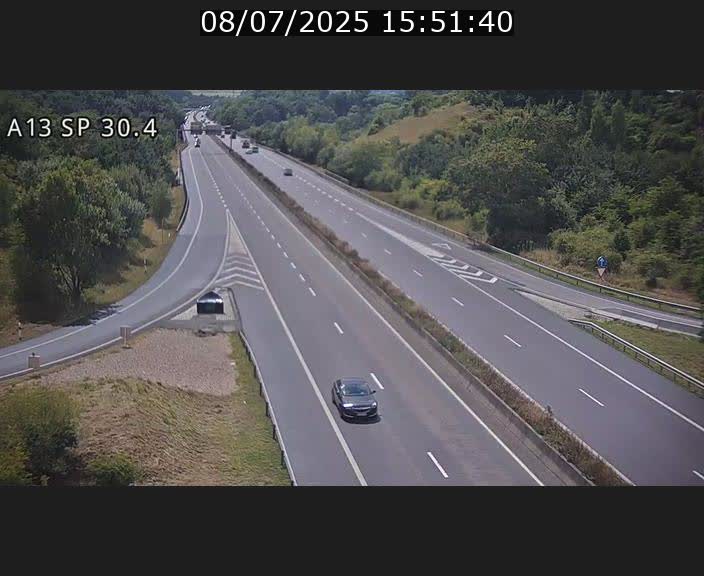 Traffic live webcam Luxembourg Altwies - A13 direction Luxembourg-ville - BK 30.4