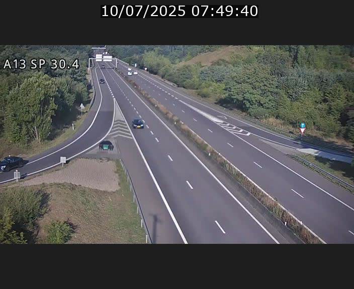 Traffic live webcam Luxembourg Altwies - A13 direction Luxembourg-ville - BK 30.4