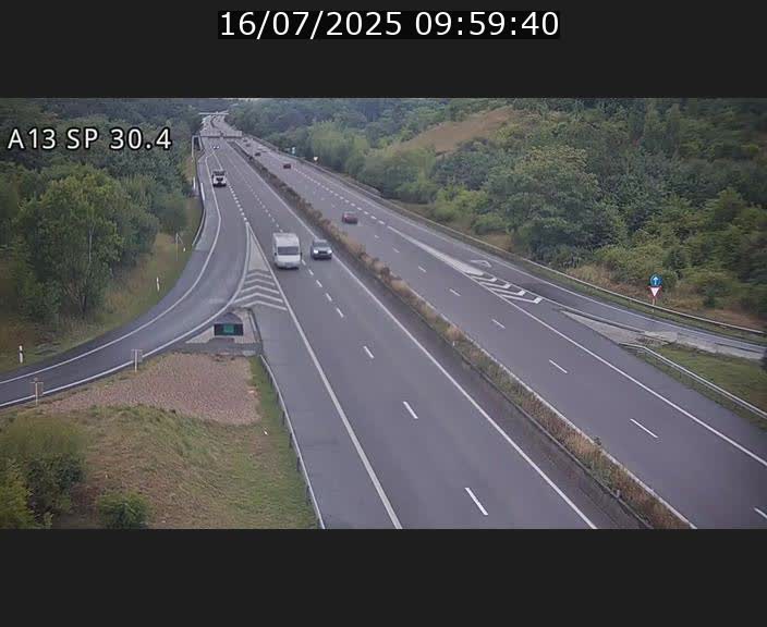 Traffic live webcam Luxembourg Altwies - A13 direction Luxembourg-ville - BK 30.4