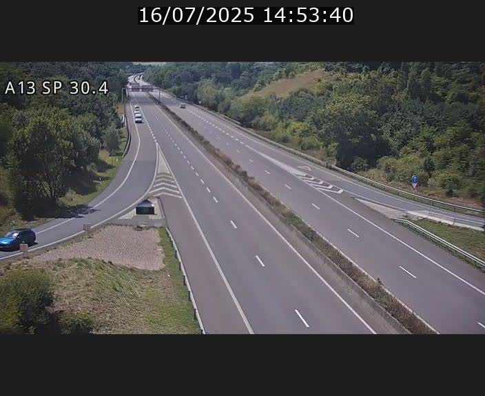 Traffic live webcam Luxembourg Altwies - A13 direction Luxembourg-ville - BK 30.4