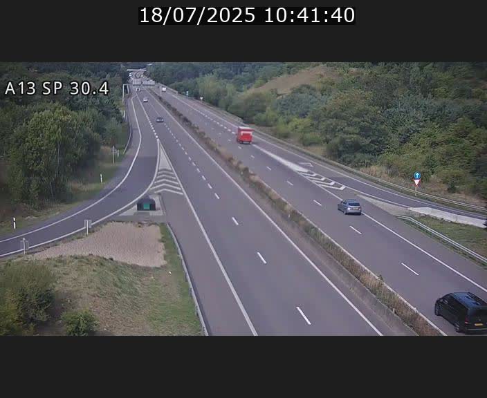 Traffic live webcam Luxembourg Altwies - A13 direction Luxembourg-ville - BK 30.4