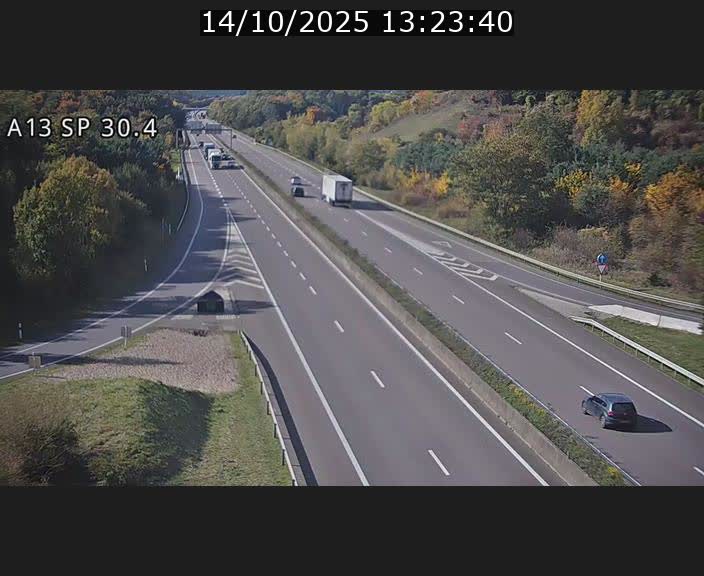 Traffic live webcam Luxembourg Altwies - A13 direction Luxembourg-ville - BK 30.4